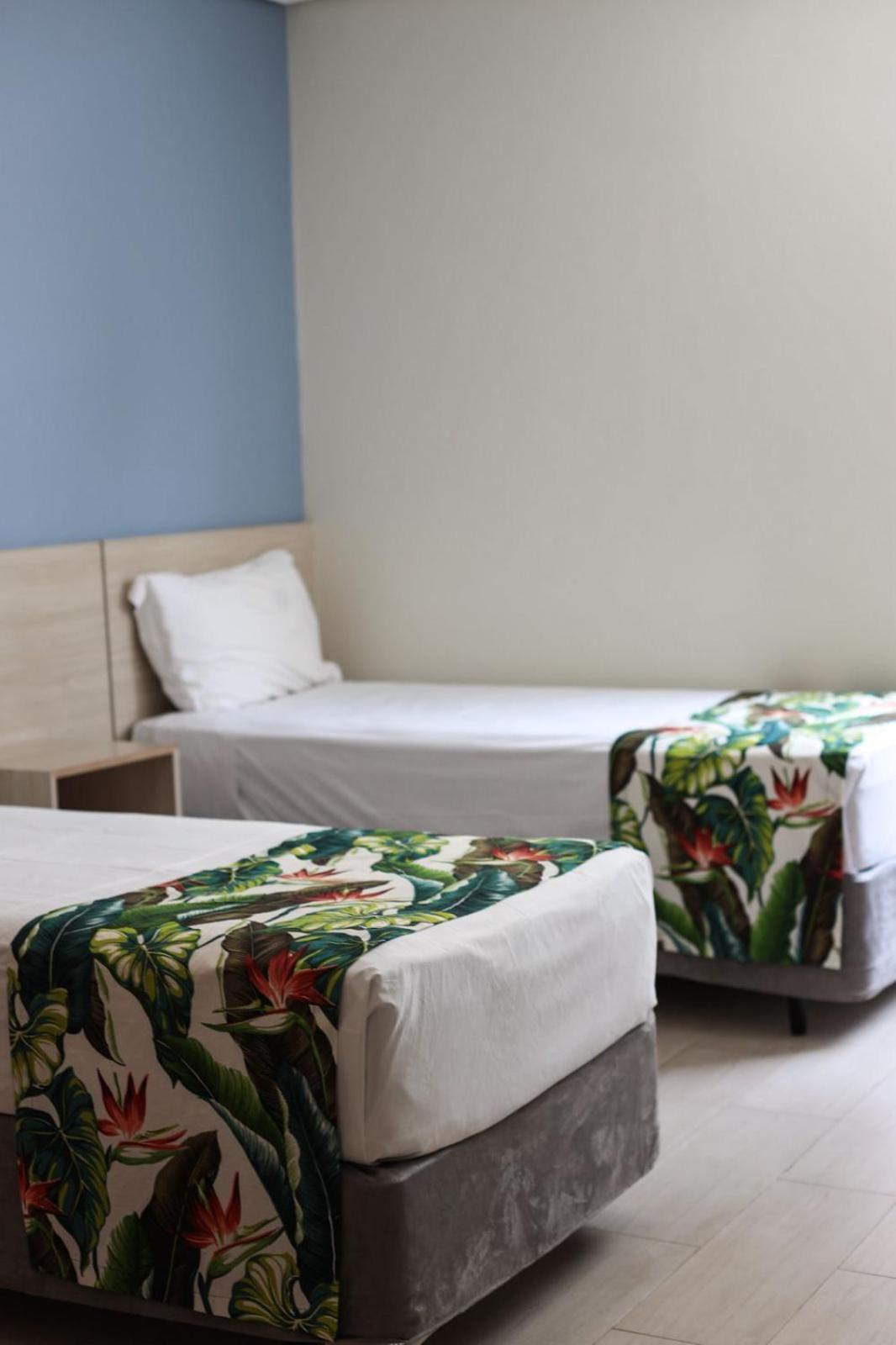 Valinhos Plaza Hotel Esterno foto
